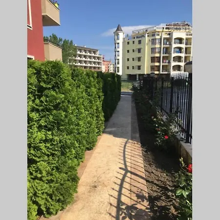 Sunny Beach 1-Bdrm Apt In Vip Zone Apartments Апартамент